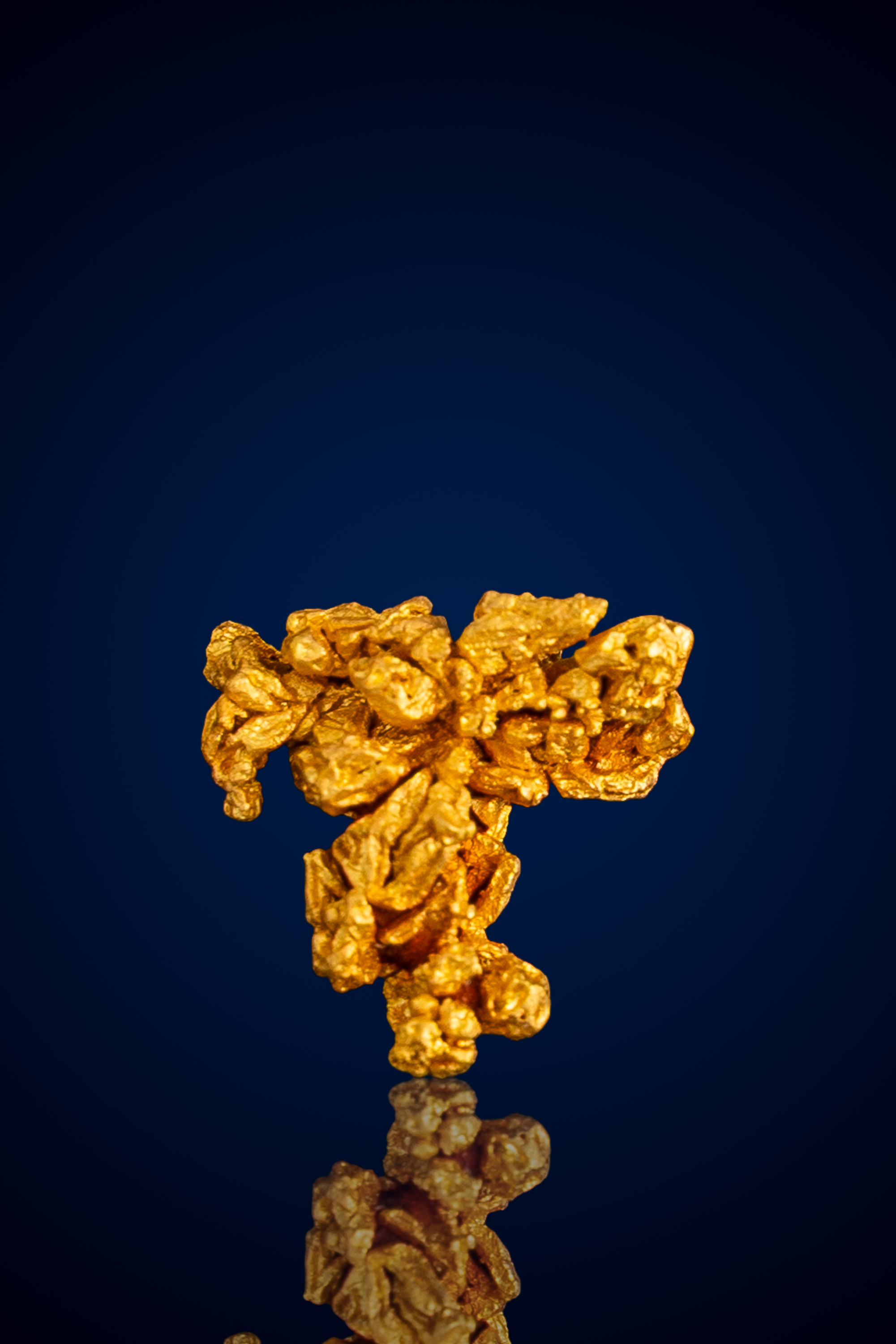 (image for) Brilliant, Triangular Natural Gold Crystal Nugget - Georgetown, Australia - 2.29 grams